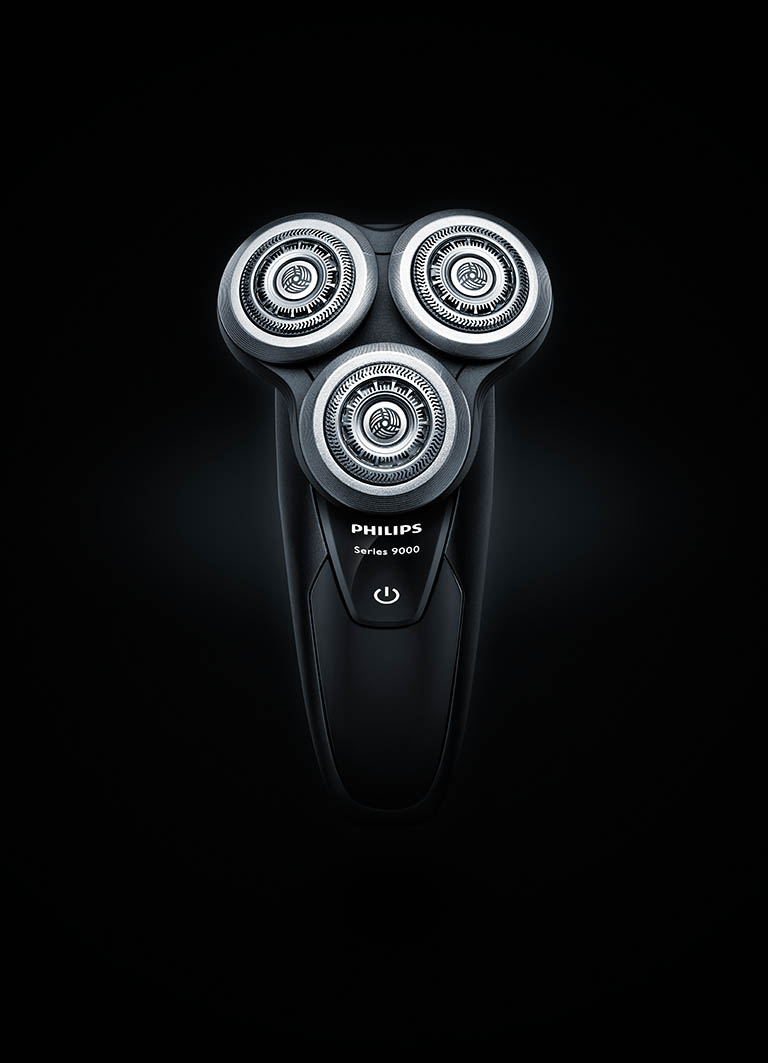 Still Life Product Photography of Philips electric shaver by Packshot Factory