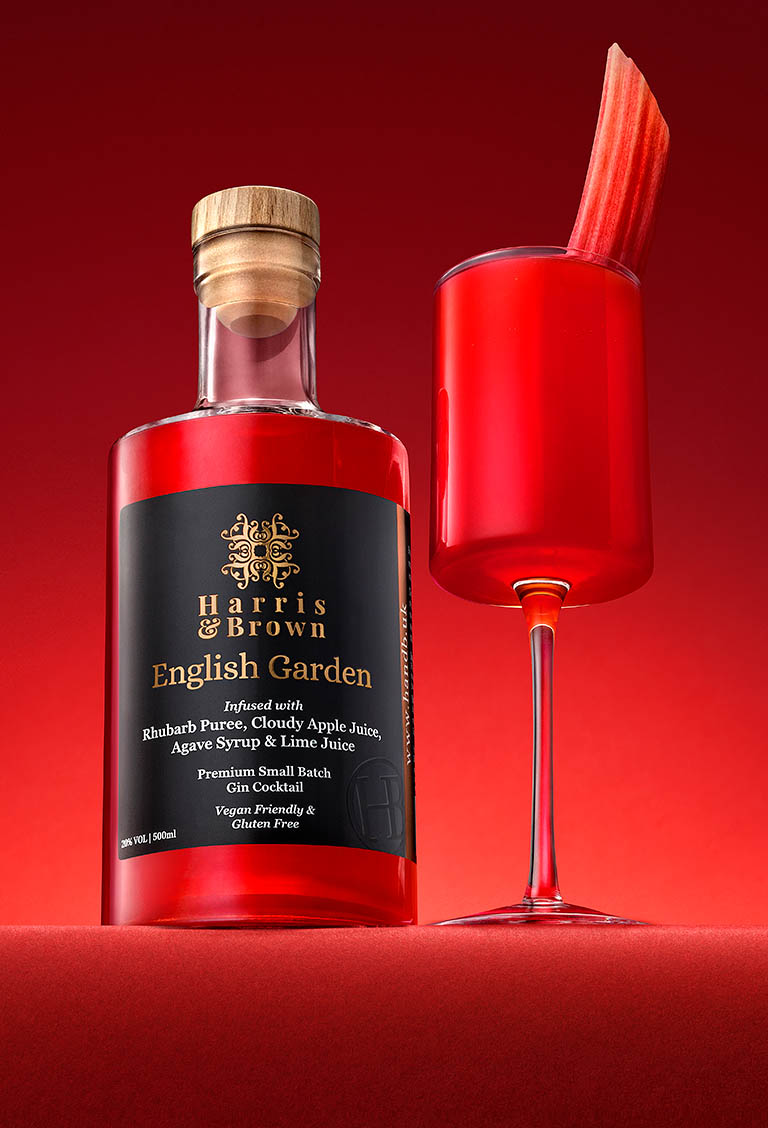 Packshot Factory - Bottle - Harris & Brown English Garden Bottle and Serve