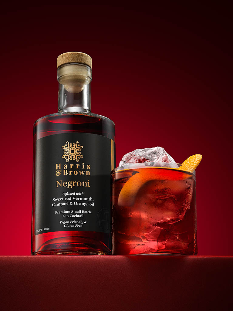 Packshot Factory - Bottle - Harris & Brown Negroni Bottle and Serve