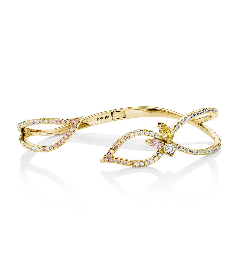 Packshot Factory - Bracelet - Robert Glenn gold bracelet