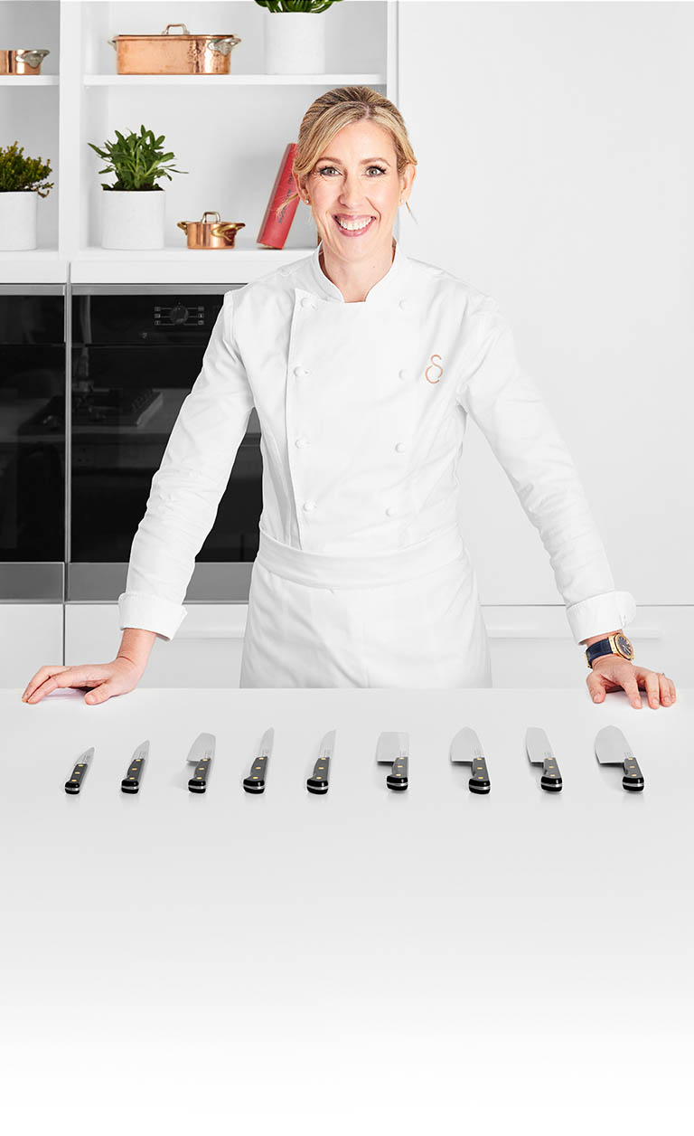 Packshot Factory - Coloured background - Clare Smyth Knifewear