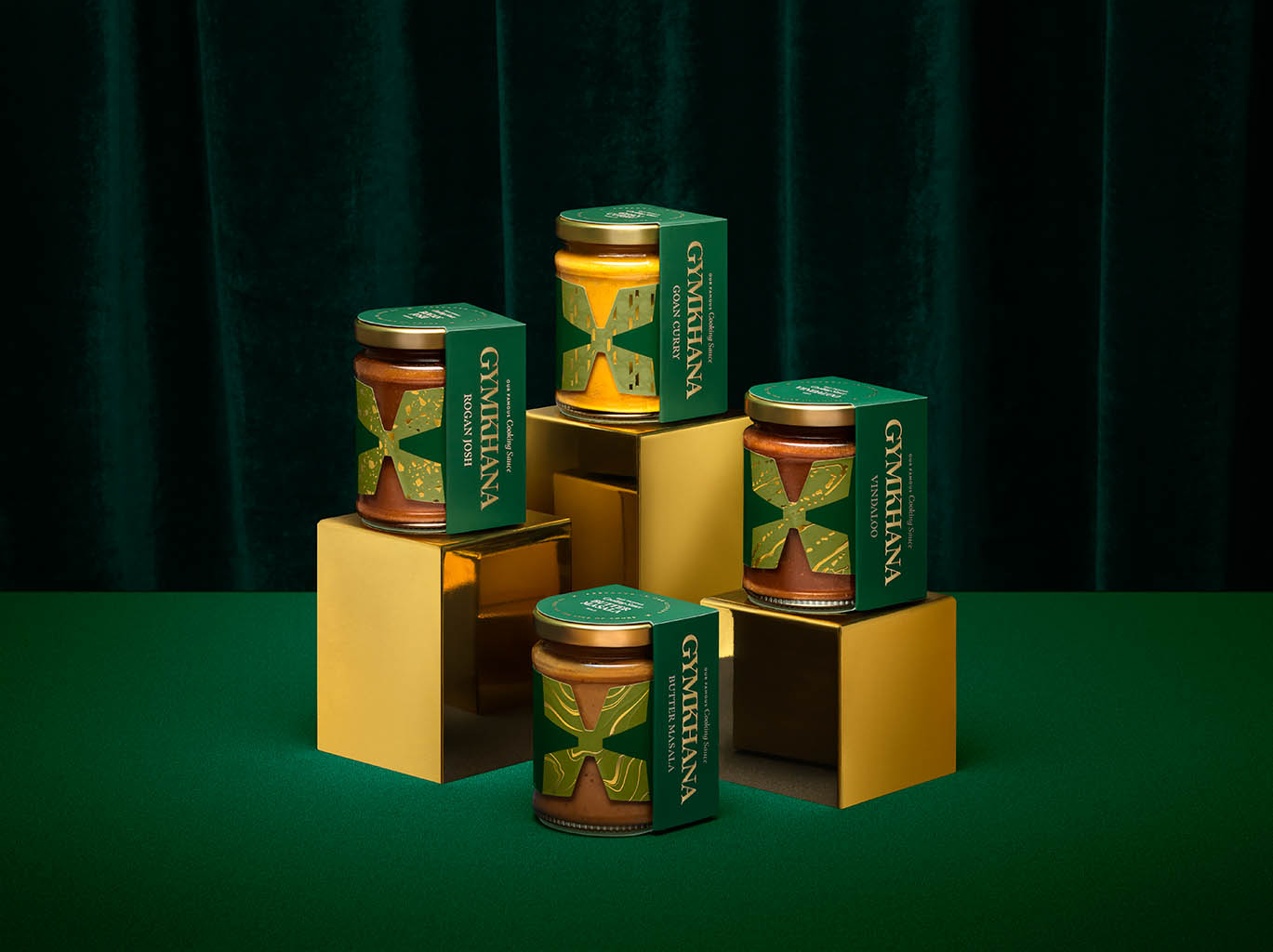 Packshot Factory - Coloured background - Gymkhana Cooking Sauce