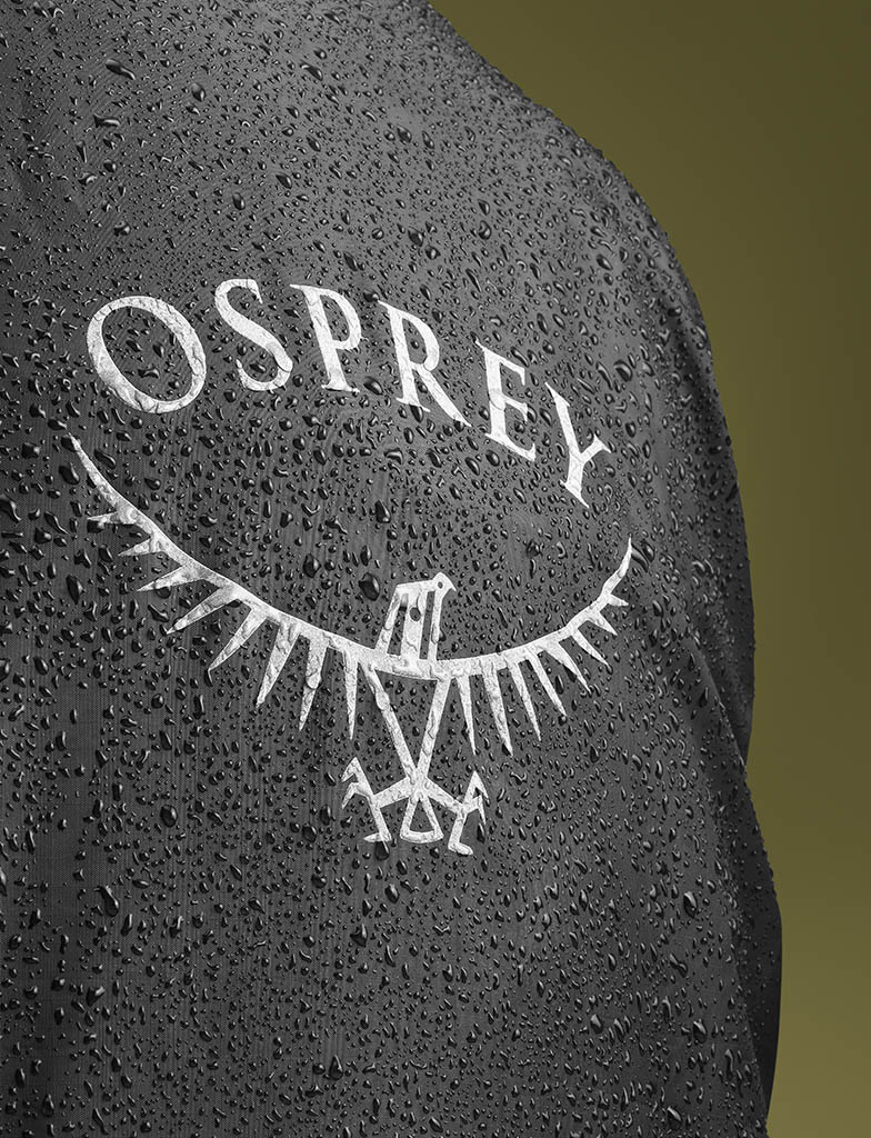 Packshot Factory - Coloured background - Osprey Backpack