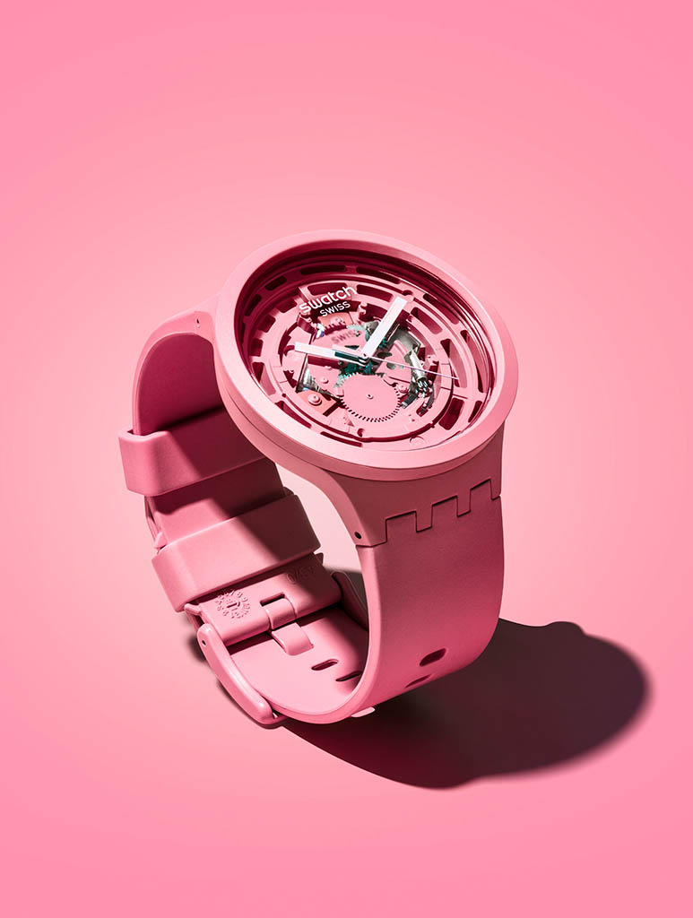 Packshot Factory - Coloured background - Swatch Baby Pink Watch