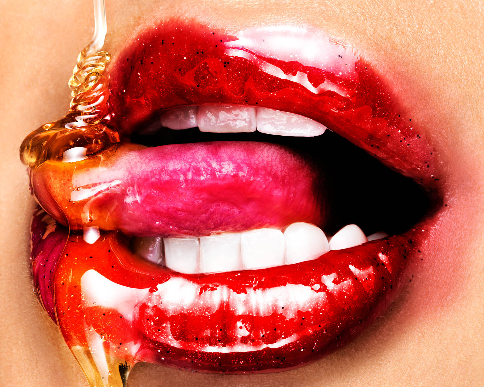 Packshot Factory - Food Photography - Honey lips