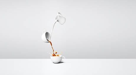 Pour Explorer of Coffe with milk serve