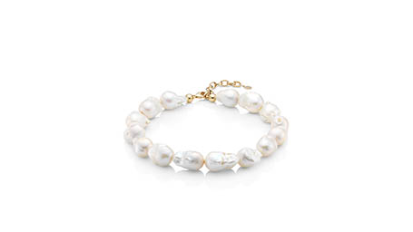 Jewellery Photography of Heavenly London Pearl Bracelet