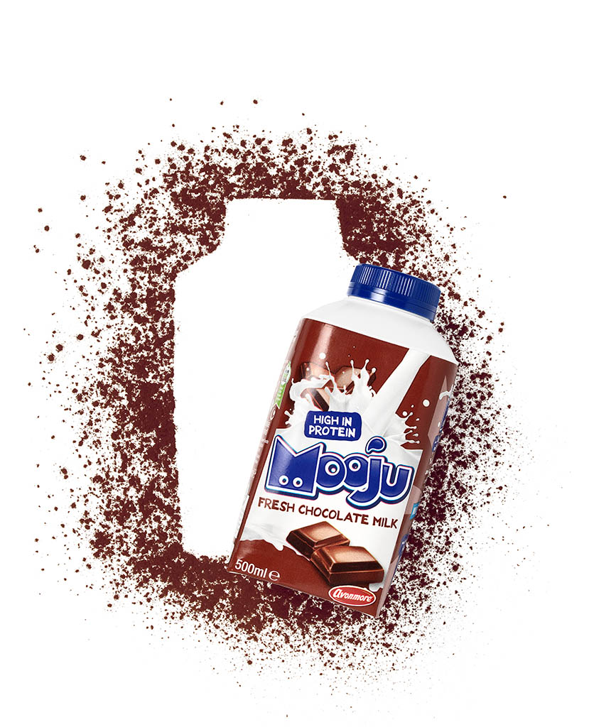 Packshot Factory - Soft drink - Mooju chocolate milk